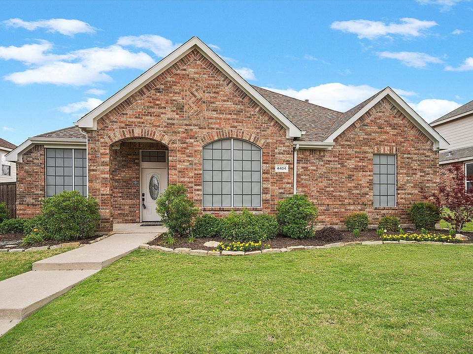 1st image of 4404 Highridge Dr