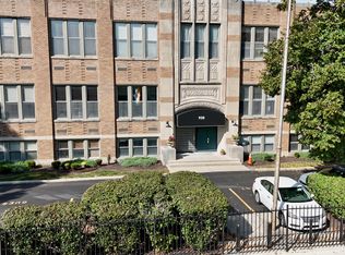 920 E 62nd St Unit M-14, Indianapolis, IN 46220