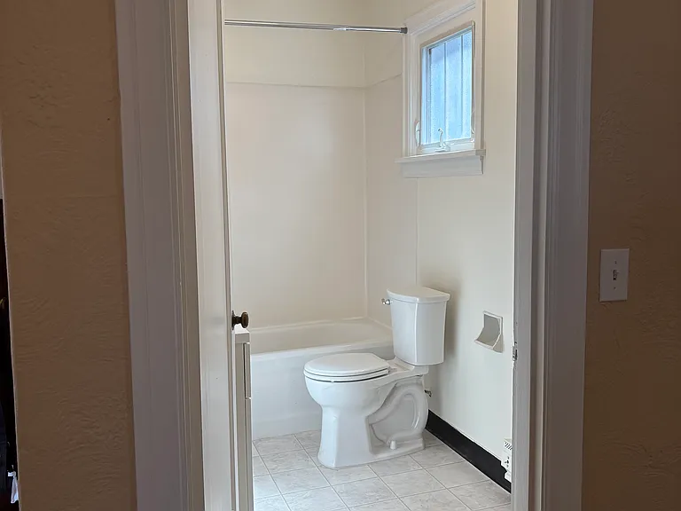 3212 Wetmore Ave #4 — Photo 11