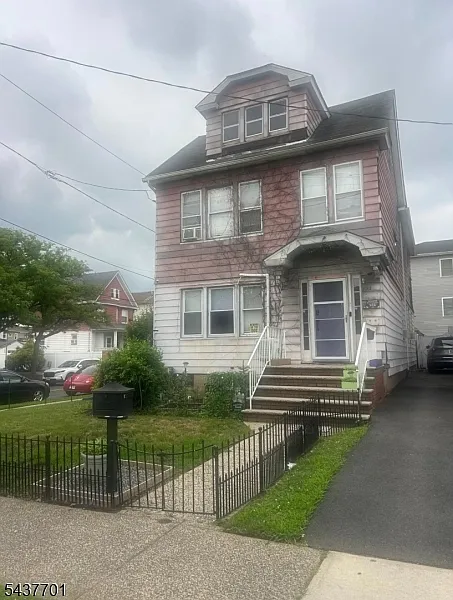 722 Jersey Ave