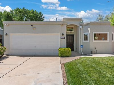 6703 Kelly Ann Rd NE, Albuquerque, NM, 87109
