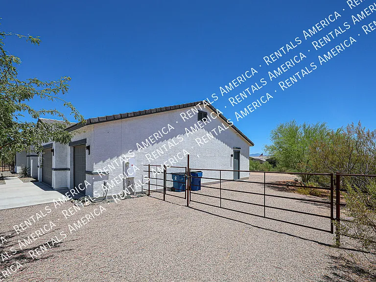 31219 N 136th Way — Photo 3