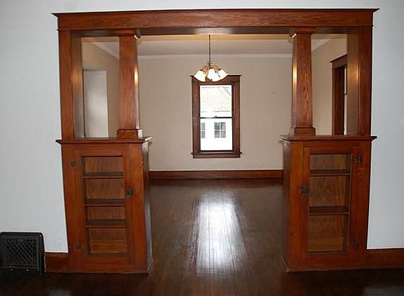 5th image of 2033 Eastbrook Dr