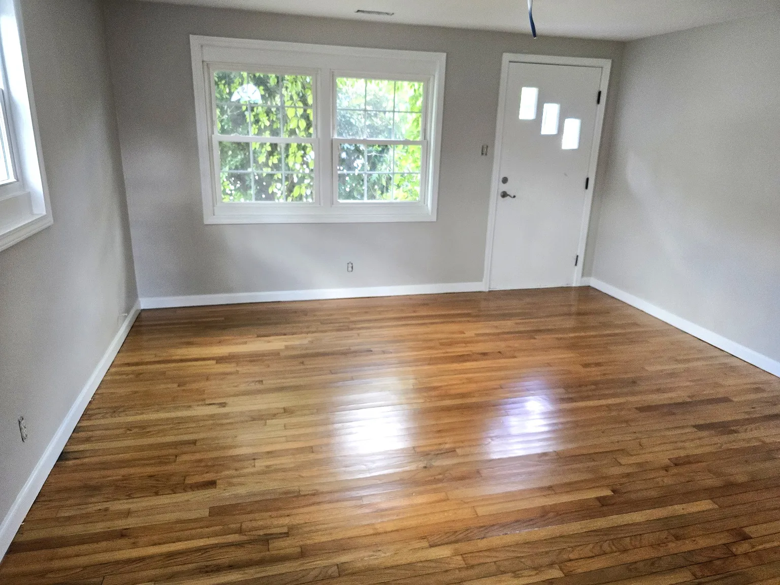 2 bed, 750 sqft, $1,095 — Photo 1