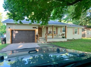 1610 N Hayes Ave, Springfield, MO 65803