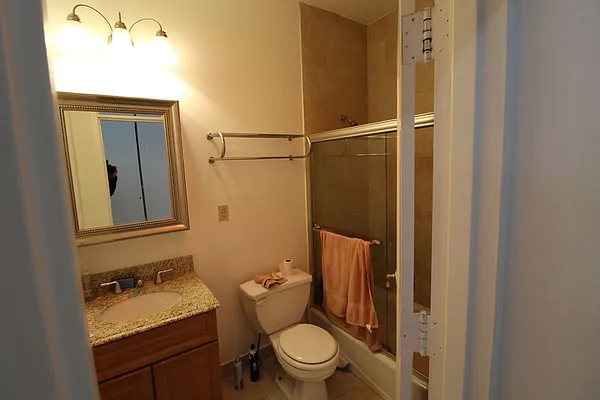 Rented by Mossanen Group | media 16