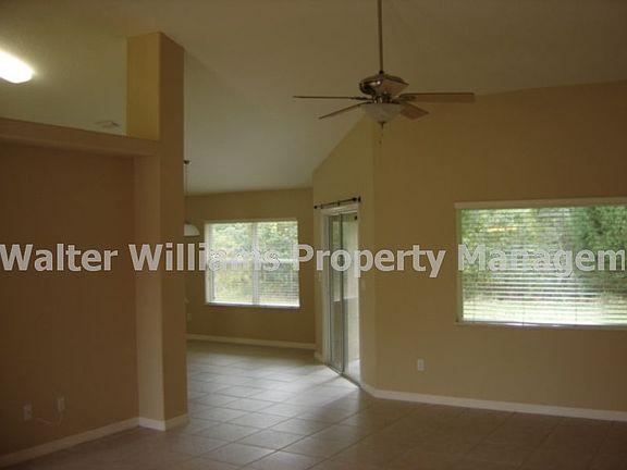 3rd image of 43 Whispering Pine Dr