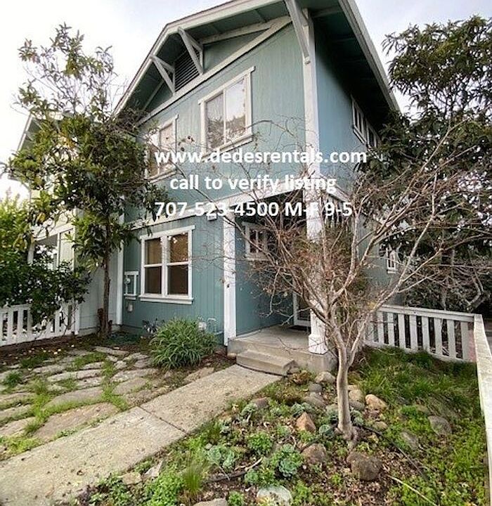 1st image of 821 Twin Oaks Ln #821