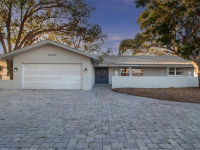 2047 Iowa Ave NE, Saint Petersburg, FL, 33703