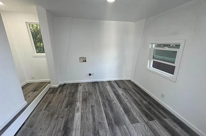 1737 Grove Rd #1 — Photo 13