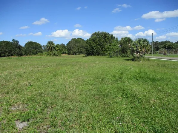 NW 9th Ave #1, Okeechobee, FL 34974