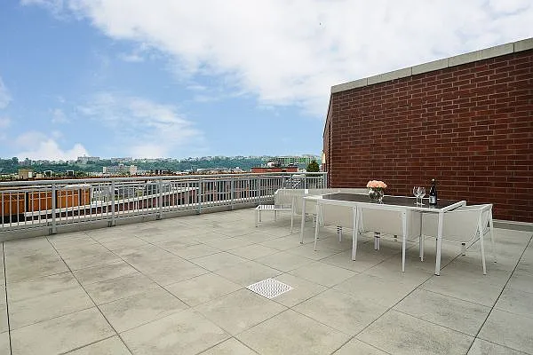 Sold by Liberty Realty | media 28