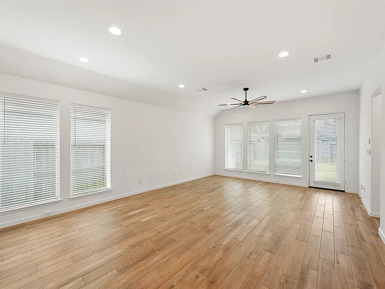 7420 Caprock Canyon Ln — Photo 5