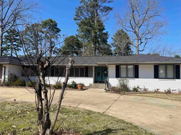2000 W Oak St, El Dorado, AR 71730
