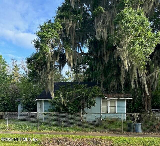 1st image of 7024 CIVIC CLUB Drive