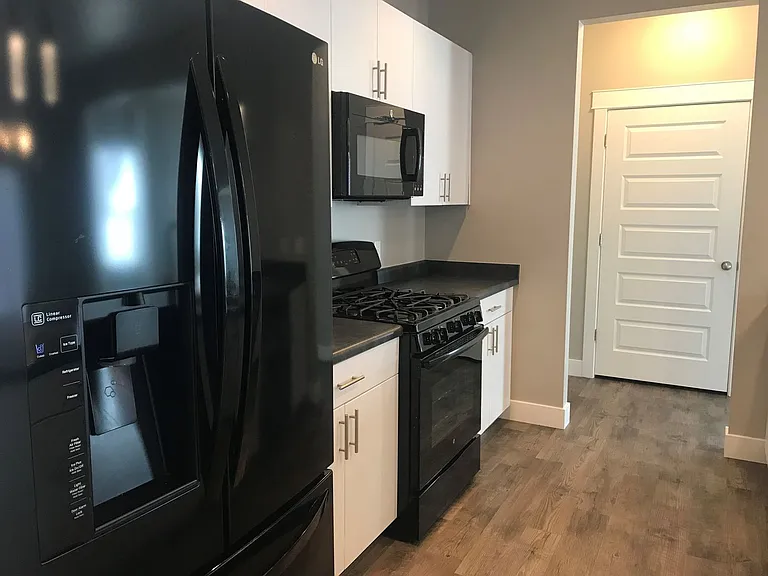 15154 S Battle Dr — Photo 6