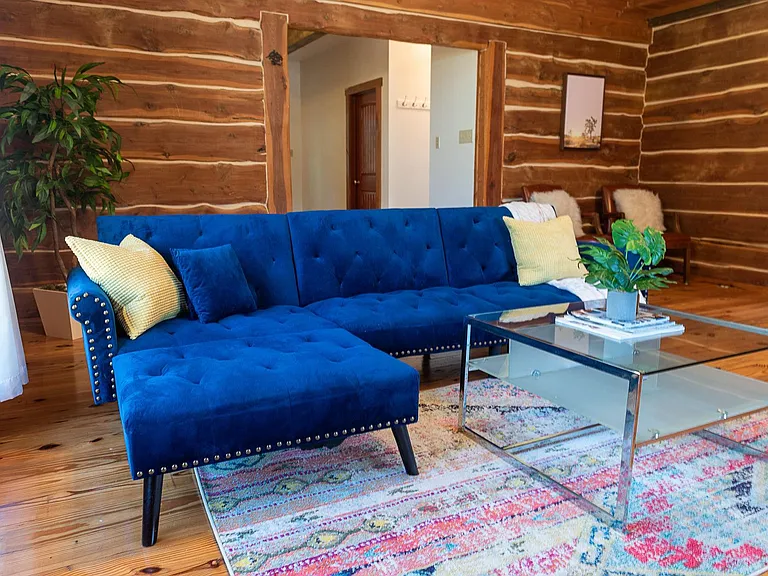 1381 Greenbriar Dr — Photo 6