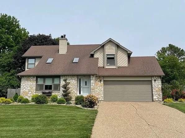 1419 Quail Creek Dr, Quincy, IL 62305