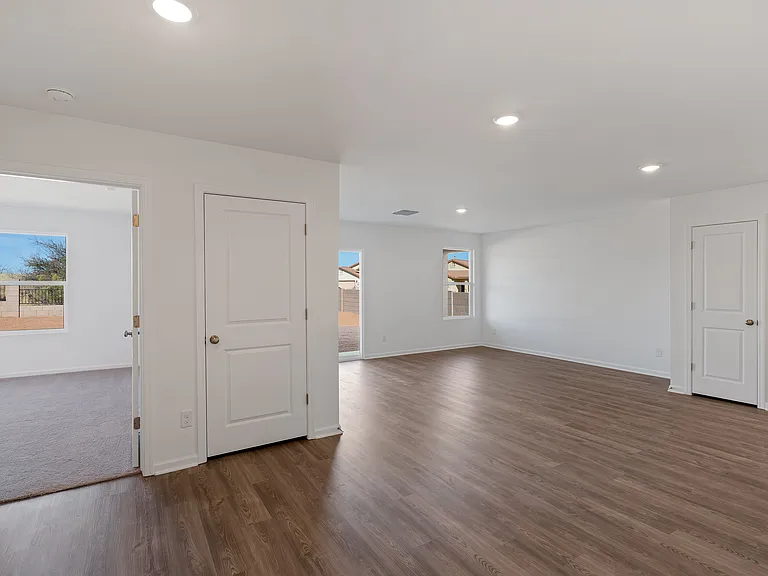 1685 S Mystery Canyon Dr — Photo 2