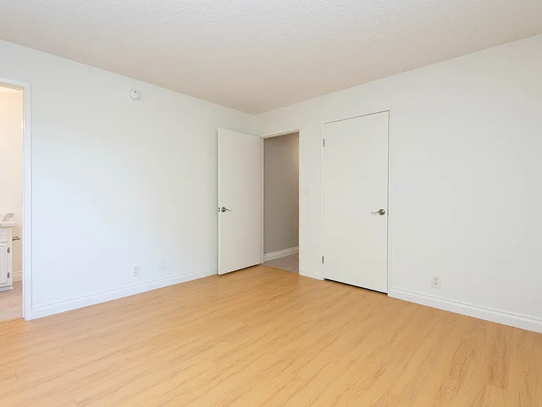 12760 Caswell Ave #100 — Photo 11