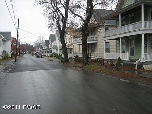 2nd image of 1509 East St