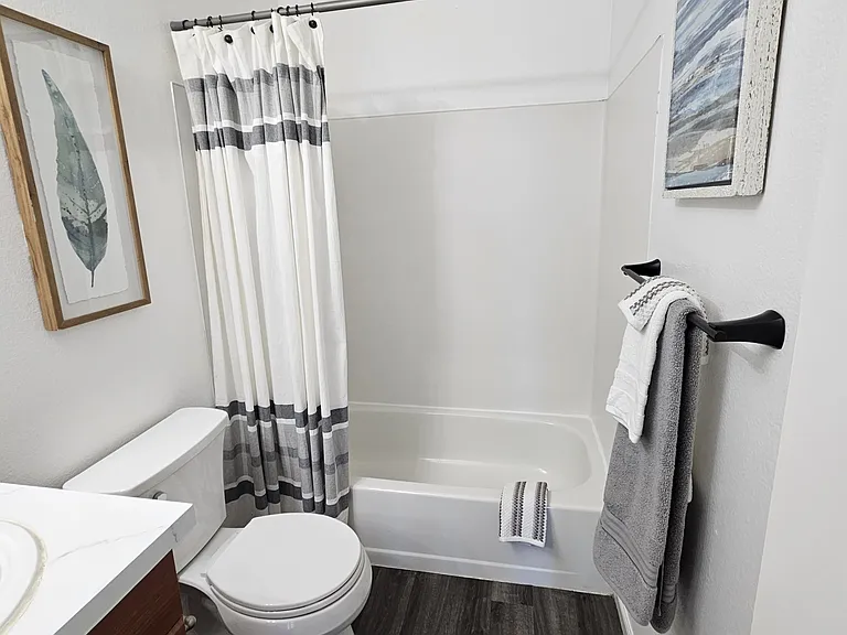 9009 Avondale Rd NE #1-M226 — Photo 23