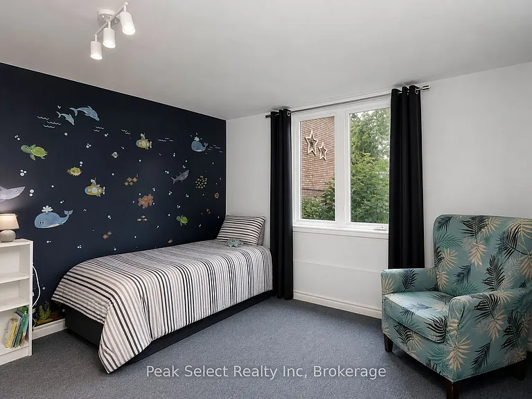7 Hillside Ct — Photo 27