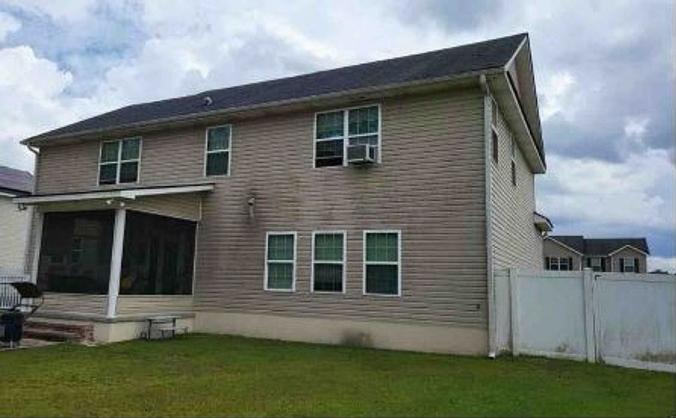 909 Oak Crest Dr, Hinesville, GA 31313 Zillow