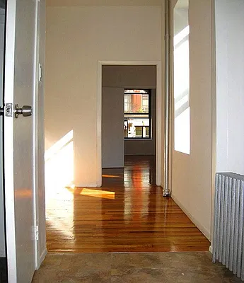Rented by Moss Realty Company | media 7