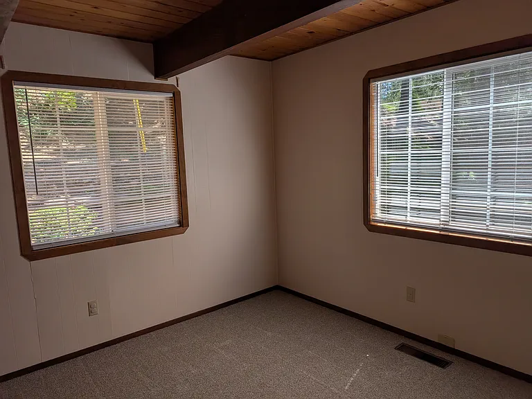 2295 Marti Dr — Photo 10