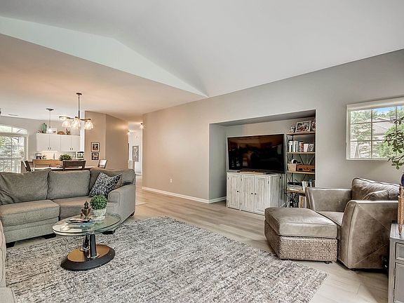 2nd image of 500 S Edwards Blvd Unit 15