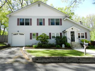 25 Oakdale Rd, Denville, NJ 07834