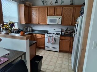 1522 Grand Dr UNIT 3, Dekalb, IL 60115