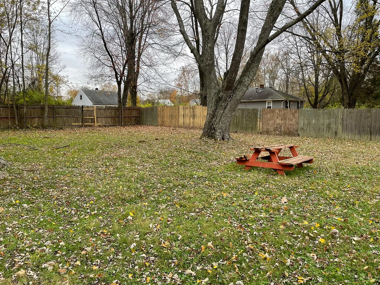 1280 Harrison Dr — Photo 4