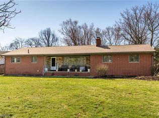 1670 Berna Rd, Akron, OH 44312