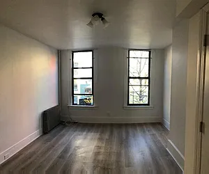 Rented by Apple Exclusive Realty Inc