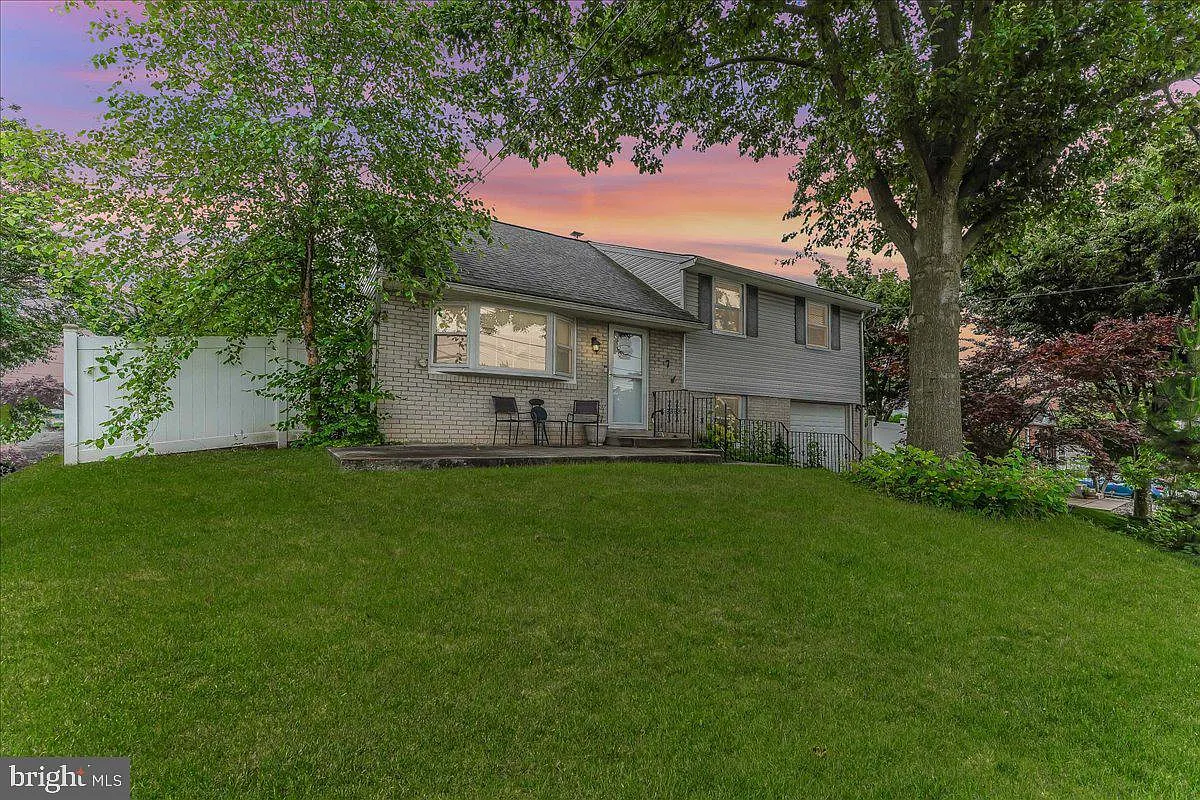 7 Scott Ln photo 1
