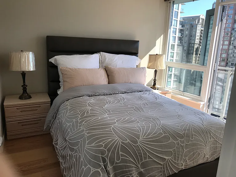 833 Seymour St #1707 — Photo 6