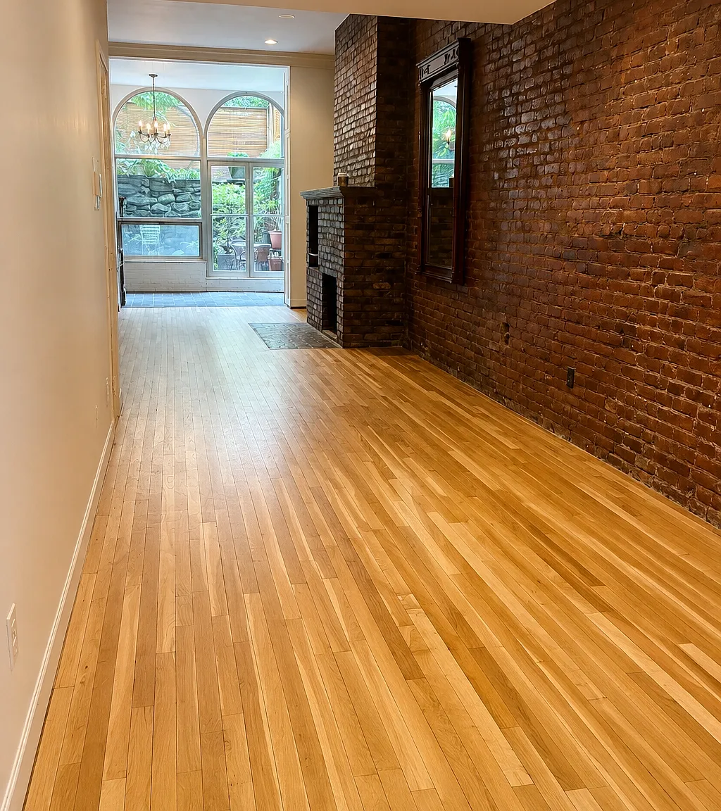 212 East 11th Street — Photo 4