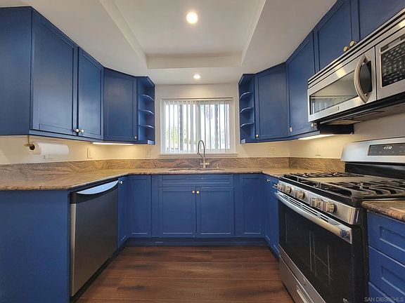 5th image of 17011 Bernardo Center Dr APT B