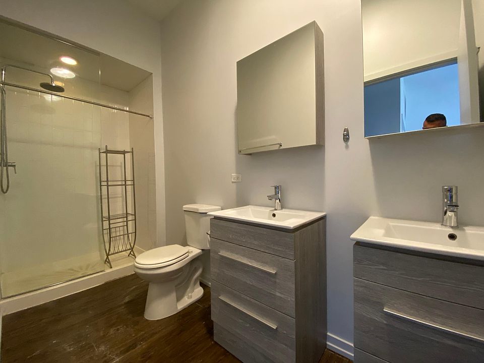 1st image of 2502 N Clybourn Ave #205