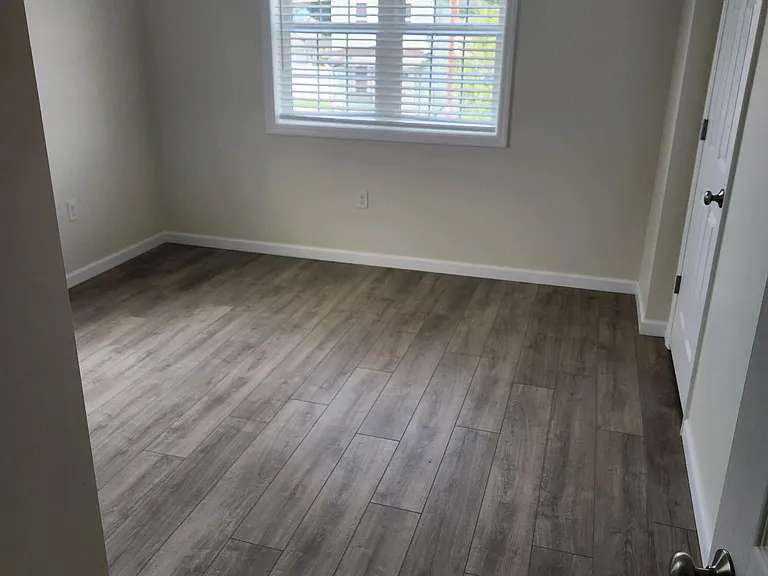 776 Grand St — Photo 4