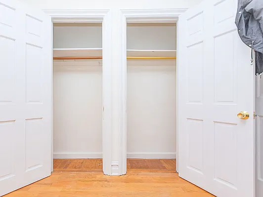 Rented by EXR | media 20