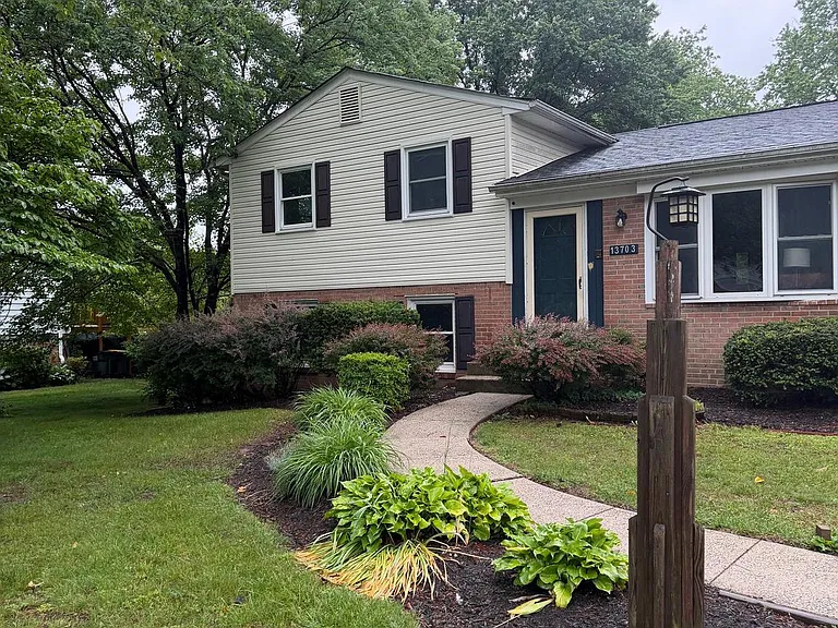 13703 Smallwood Ct — Photo 1