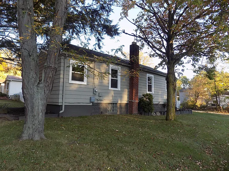 1060 Annapolis Ave — Photo 1