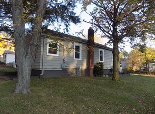 1060 Annapolis Ave, Akron, OH 44310