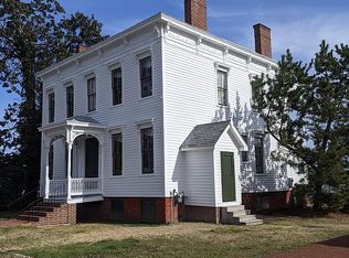 350 Syms St, Hampton, VA 23669