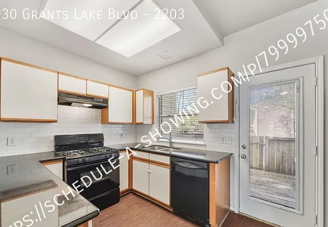 2930 Grants Lake Blvd — Photo 5