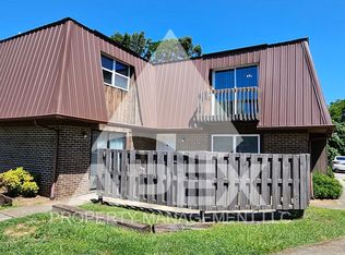 504 Cedartop Ln APT B, Knoxville, TN 37923