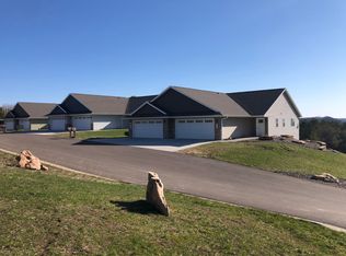 1589 Autumn Birch Trl, Eau Claire, WI 54703